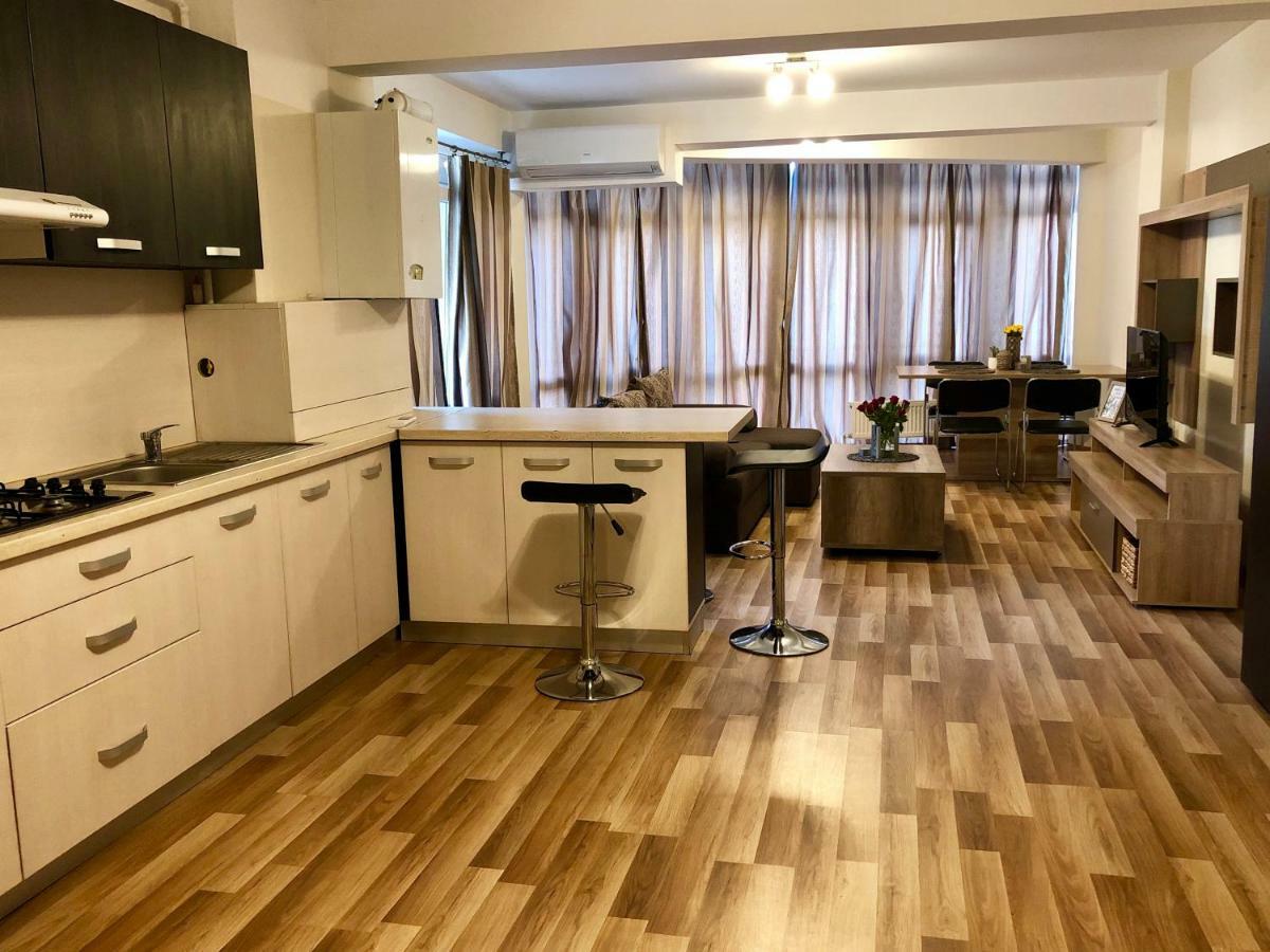 Apartament In Regim Hotelier Сату-Маре Екстер'єр фото